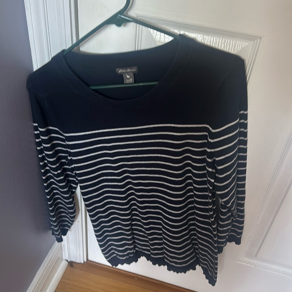 Medium eddie bauer long sleeve